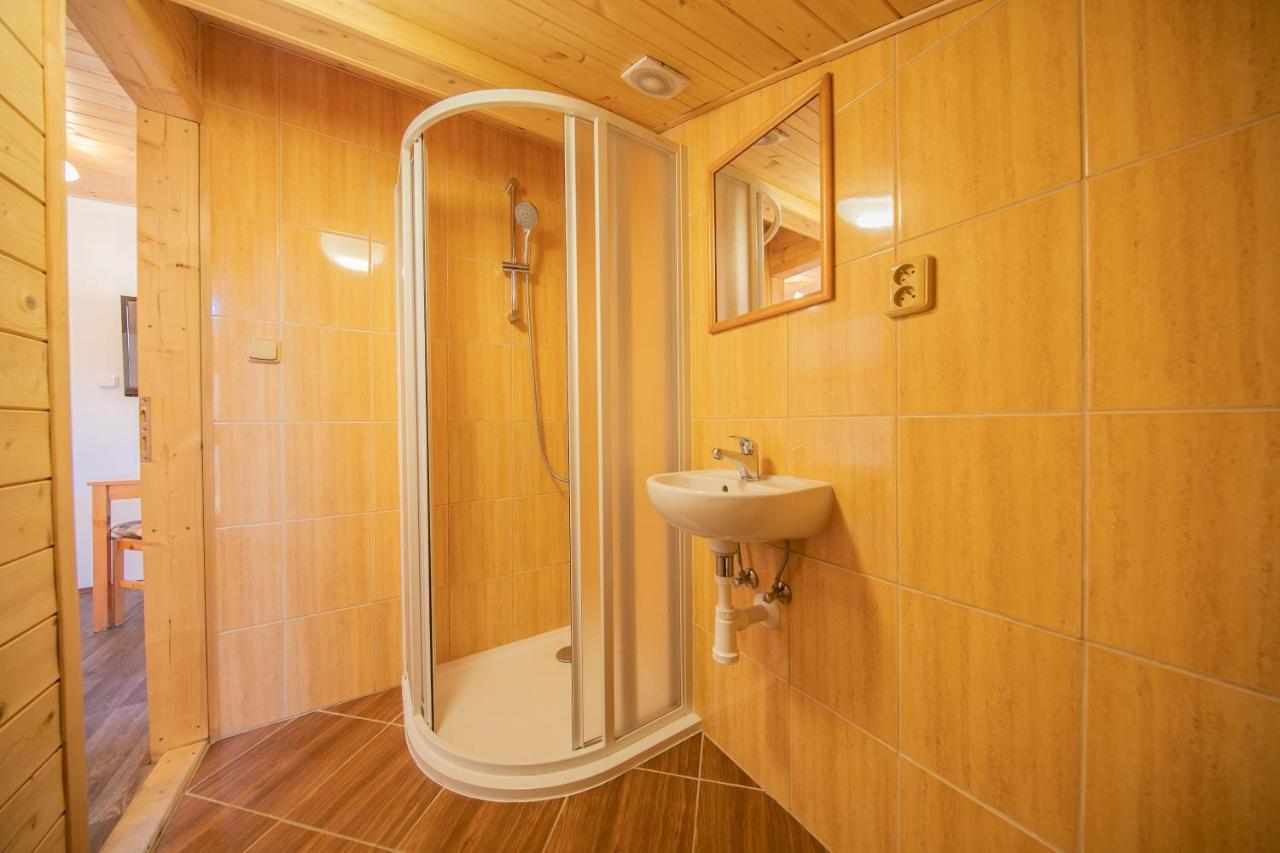 Na Rybnicku Bohutin Hotel Екстериор снимка